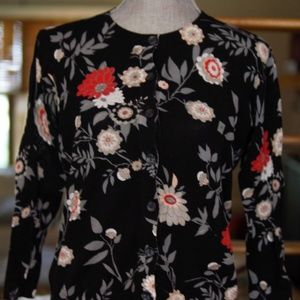 Ann Taylor LOFT Light Sweater - Button down